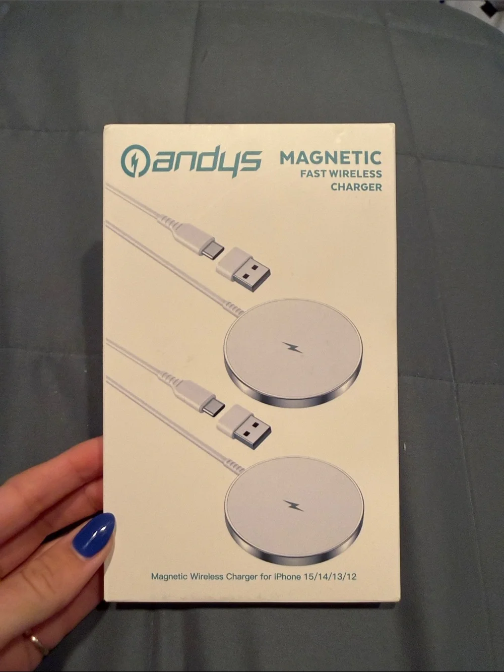 Magnetic Fast Wireless Charger - Silver